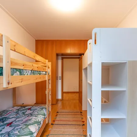 Sete Rios Apartment